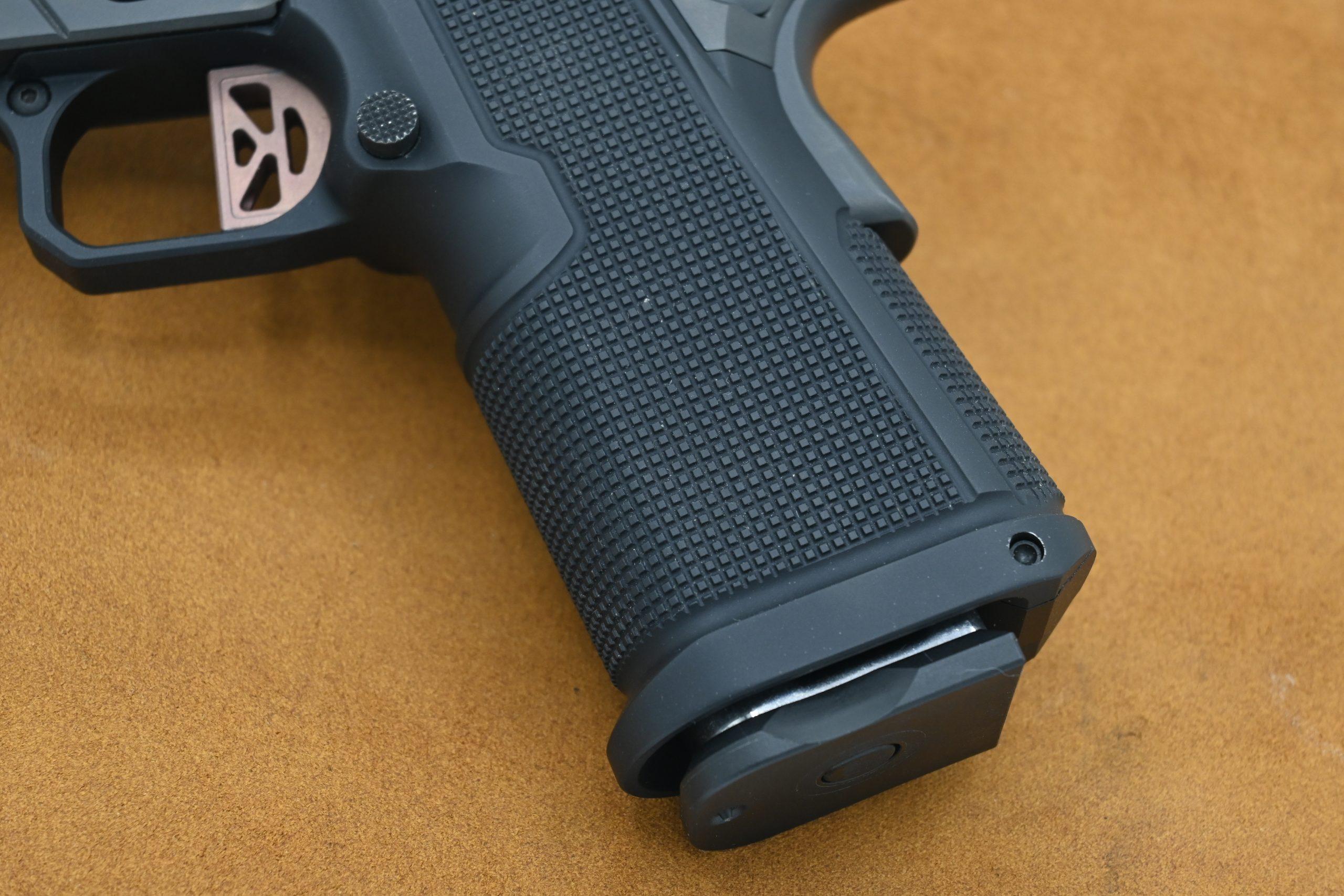 The undercut beneath the trigger guard allows shooters to achieve a higher grip than many competitors, and the grip texture strikes an effective middle ground between aggressive and comfortable.