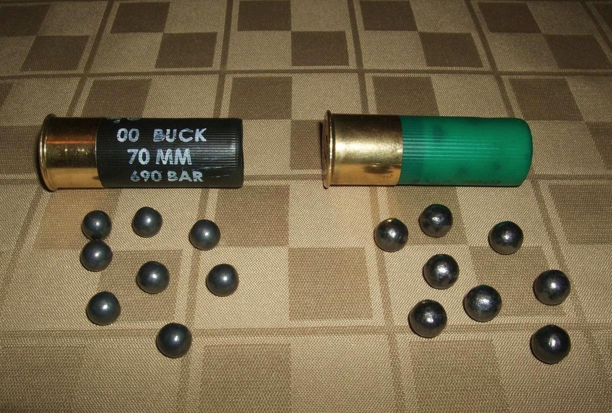 A load of 00 buckshot absolutely delivers more energy than virtually any pistol round at close range.